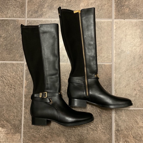 Michael Kors Arley Boot Black Gold - Picture 2 of 8